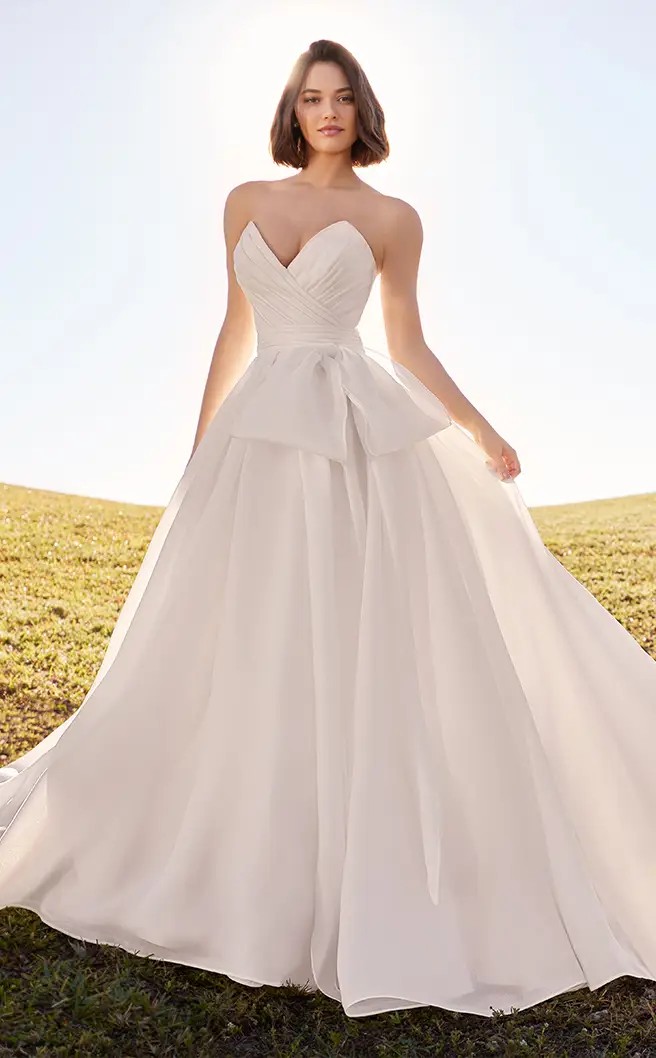 ball gown wedding dress