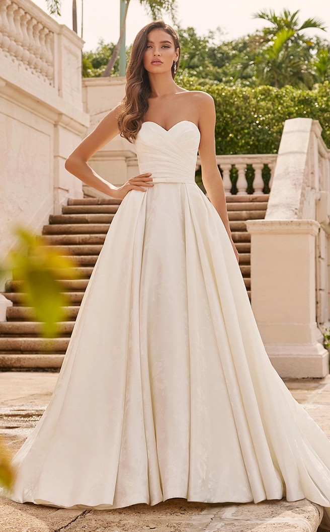 ball gown wedding dress