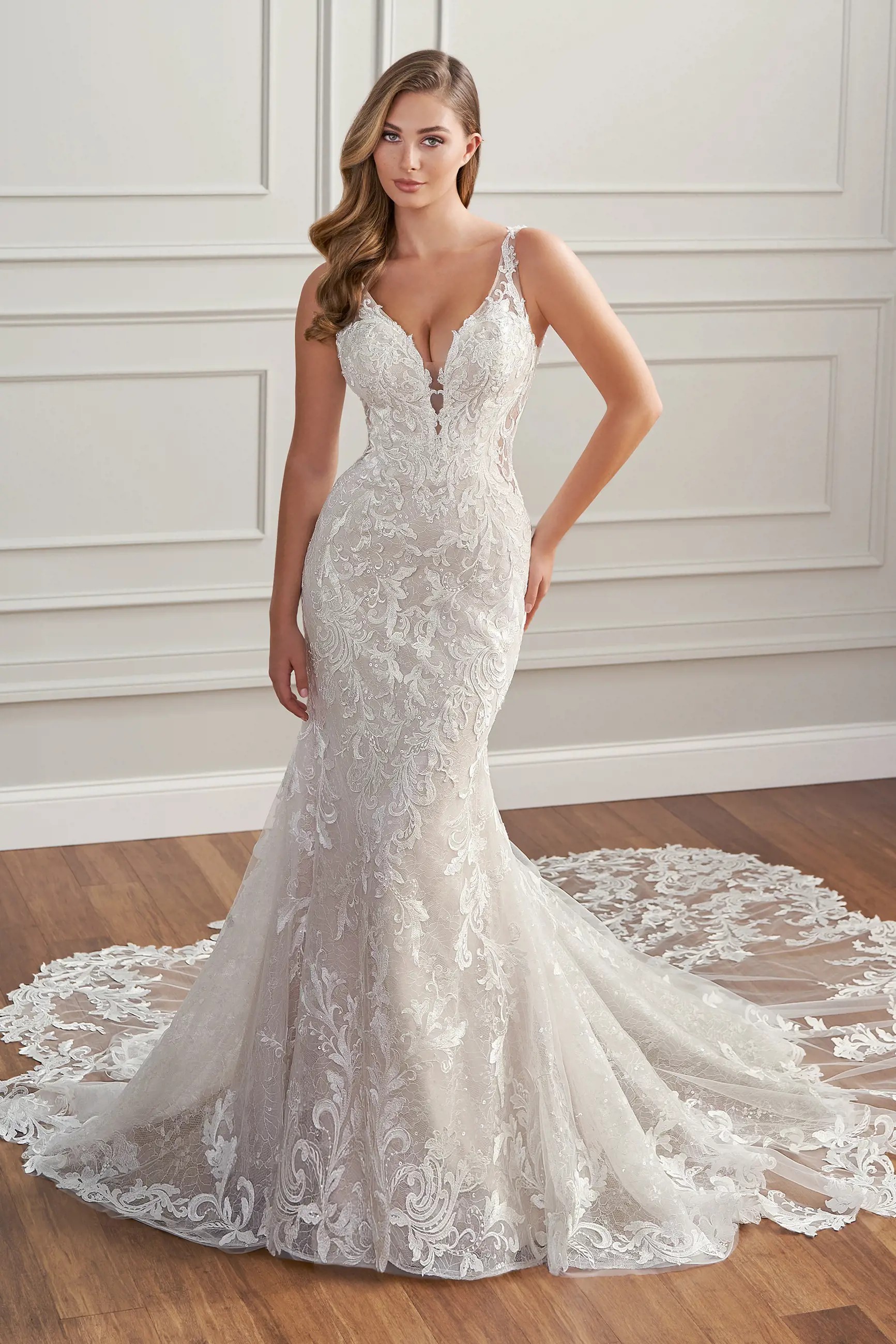 MISHELL, Fit & flare wedding dress, bateau neckline