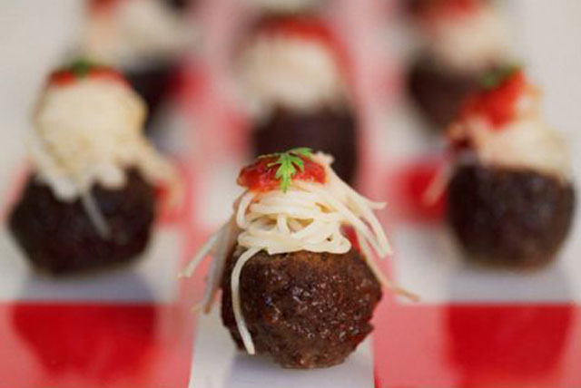 22 Finger Foods that Give Guests a Taste of Your Wedding Desktop Image