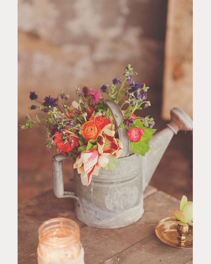 18 Non Mason Jar Rustic Wedding Centerpieces You've Got To See! ~ we ❤ this! moncheribridals.com