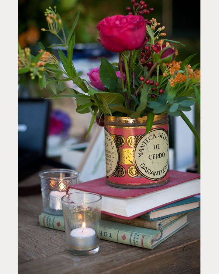 18 Non Mason Jar Rustic Wedding Centerpieces You've Got To See! ~ we ❤ this! moncheribridals.com