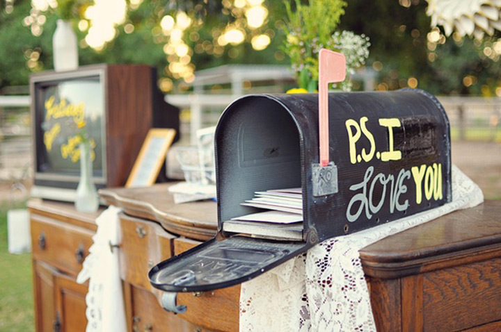 DIY wedding card box