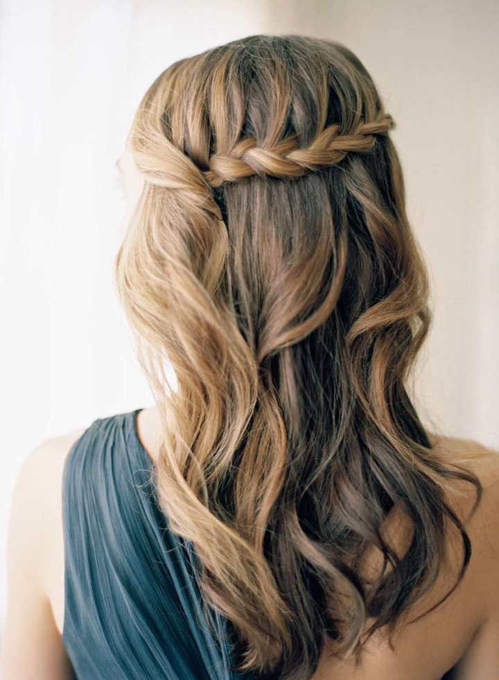Soft, Sexy Waves For the Bride & Bridesmaids ~ we ❤ this! moncheribridals.com
