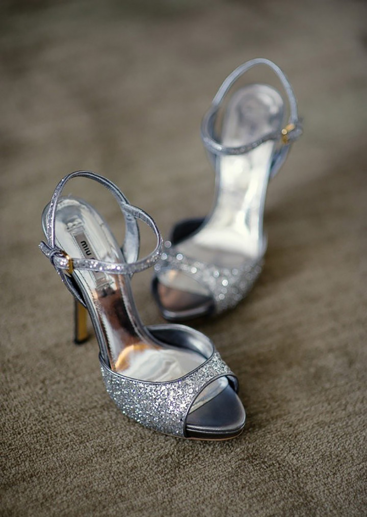  ~  we ❤ this! moncheribridals.com