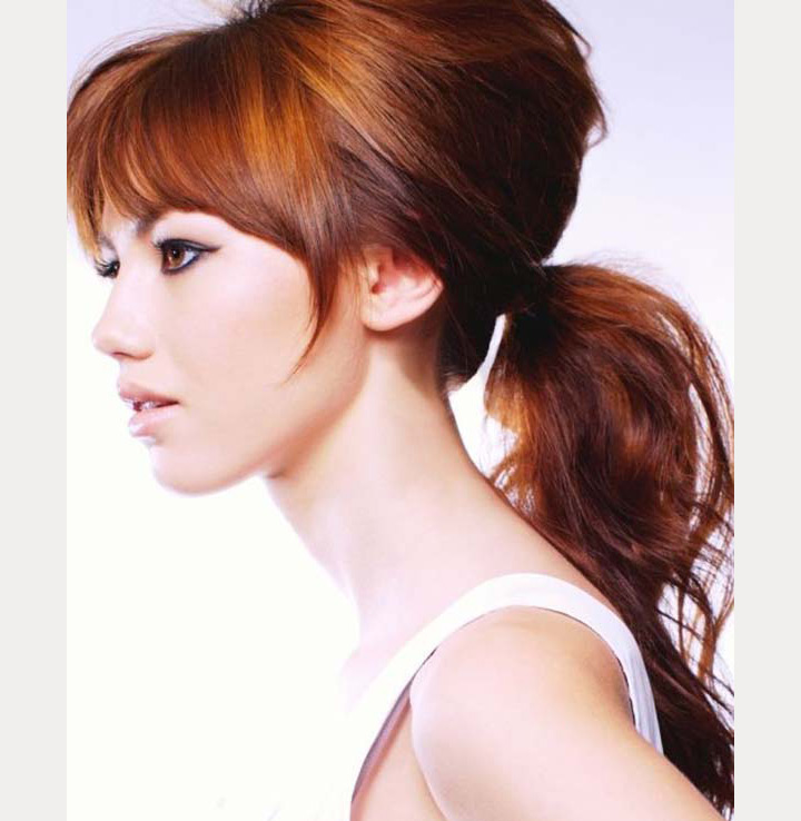 bride with bangs ~ we ❤ this! moncheribridals.com