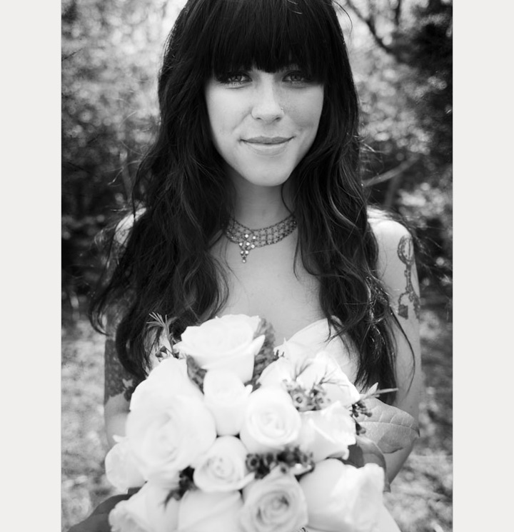 bride with bangs ~ we ❤ this! moncheribridals.com