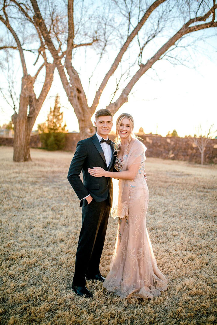 Organic Elegance Styled Shoot from Belle the Magazine Featuring Mon Cheri Bridals