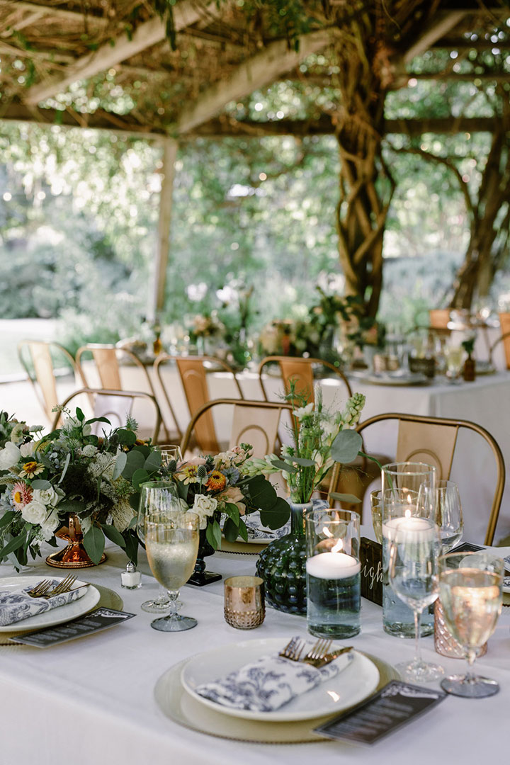 Wedding Flowers Of Cream & Green With A Touch Of Peach 
