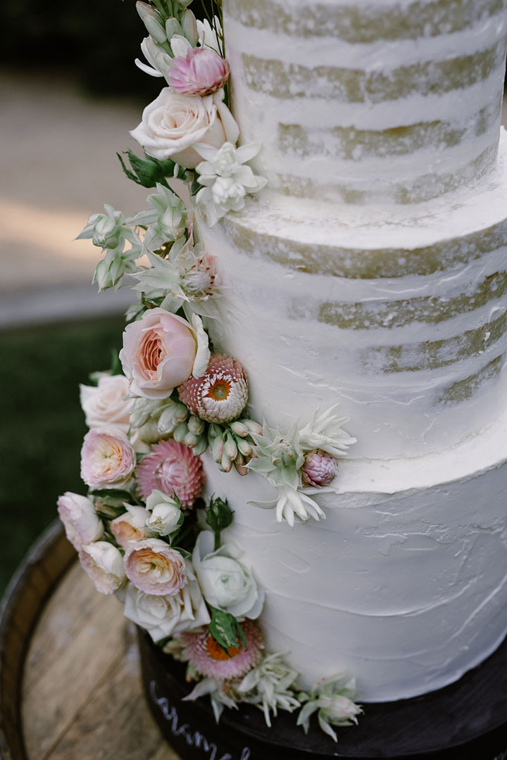 Wedding Flowers Of Cream & Green With A Touch Of Peach 