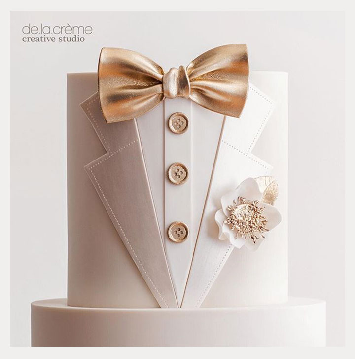 Mr. & Mrs. Wedding Cakes by De La Crème Creative Studio