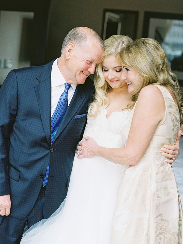 A Pale Pink, Mauve & Grey Wedding In Spring