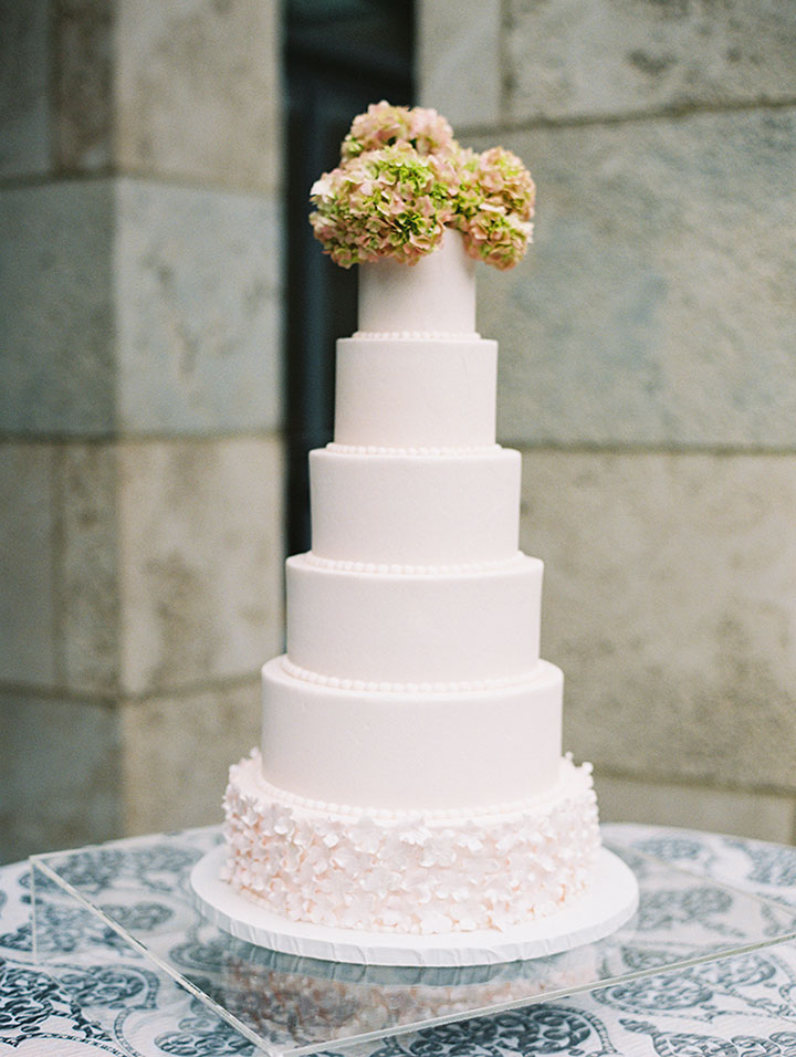 A Pale Pink, Mauve & Grey Wedding In Spring