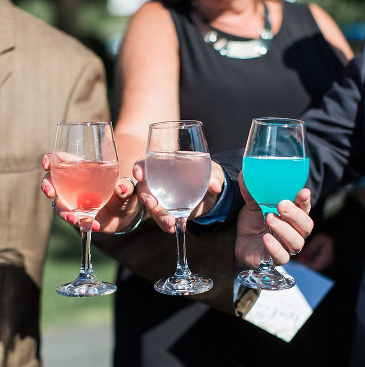 A Little Red, White & Blue Real Wedding Inspo