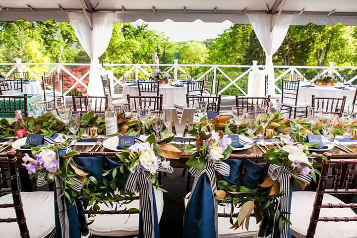 A Little Red, White & Blue Real Wedding Inspo