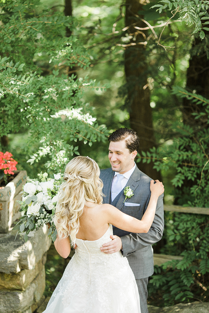 Sun-drenched July Wedding At Arrow Park