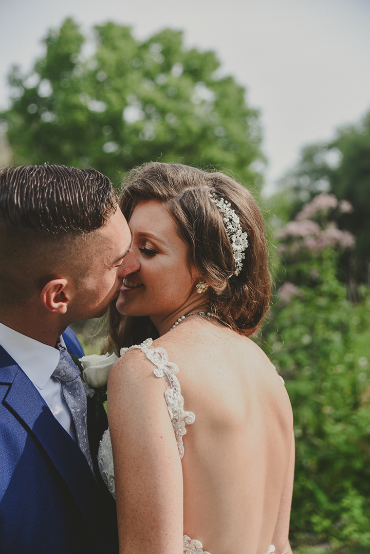 Glamorous Summer Bride In Martin Thornburg "Sonata"