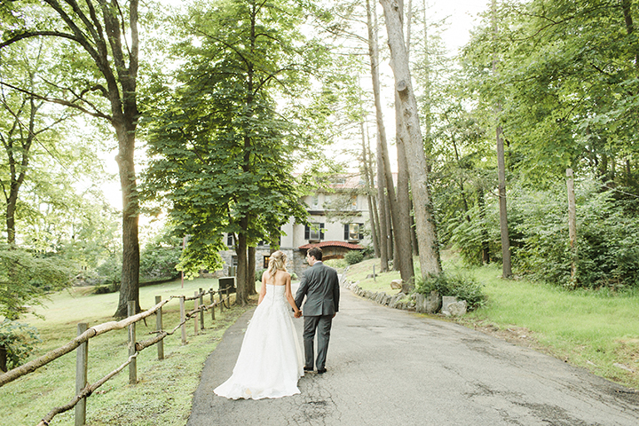 Sun-drenched July Wedding At Arrow Park