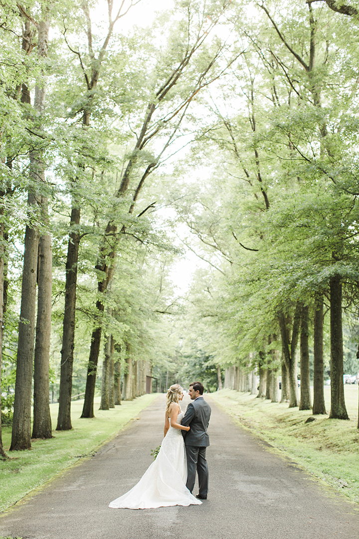 Sun-drenched July Wedding At Arrow Park