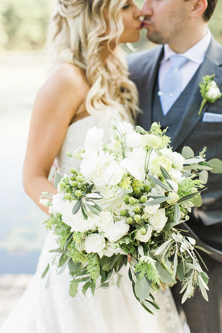 Sun-drenched July Wedding At Arrow Park