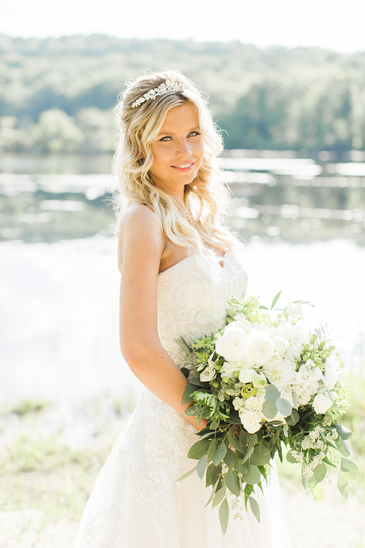 Sun-drenched July Wedding At Arrow Park