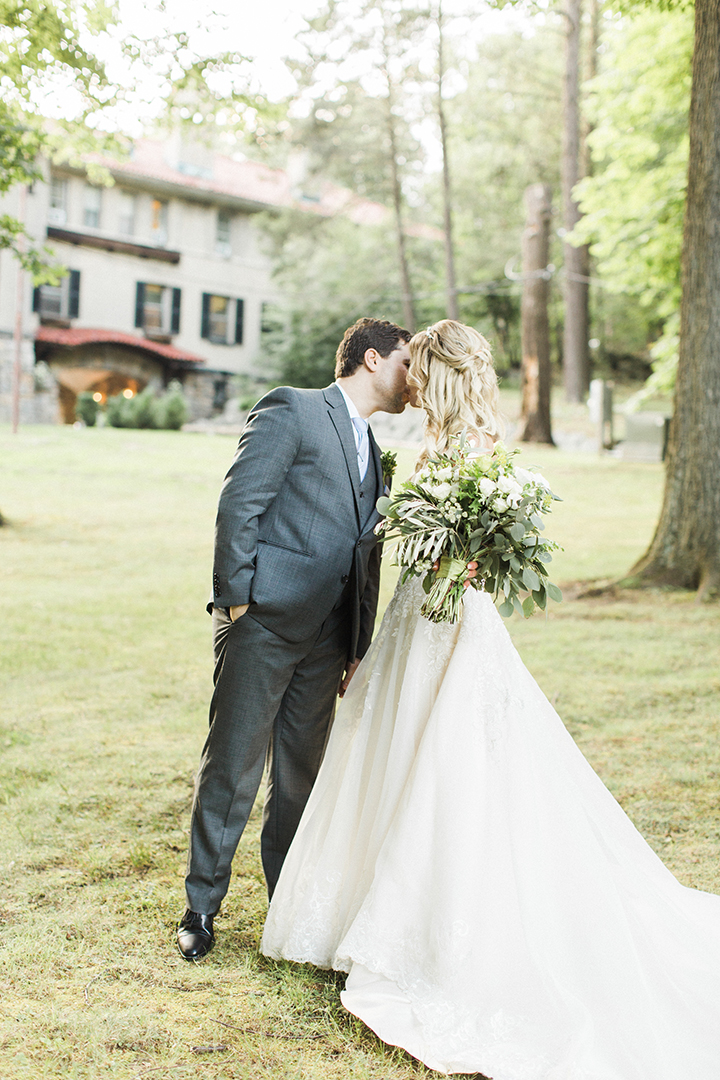 Sun-drenched July Wedding At Arrow Park