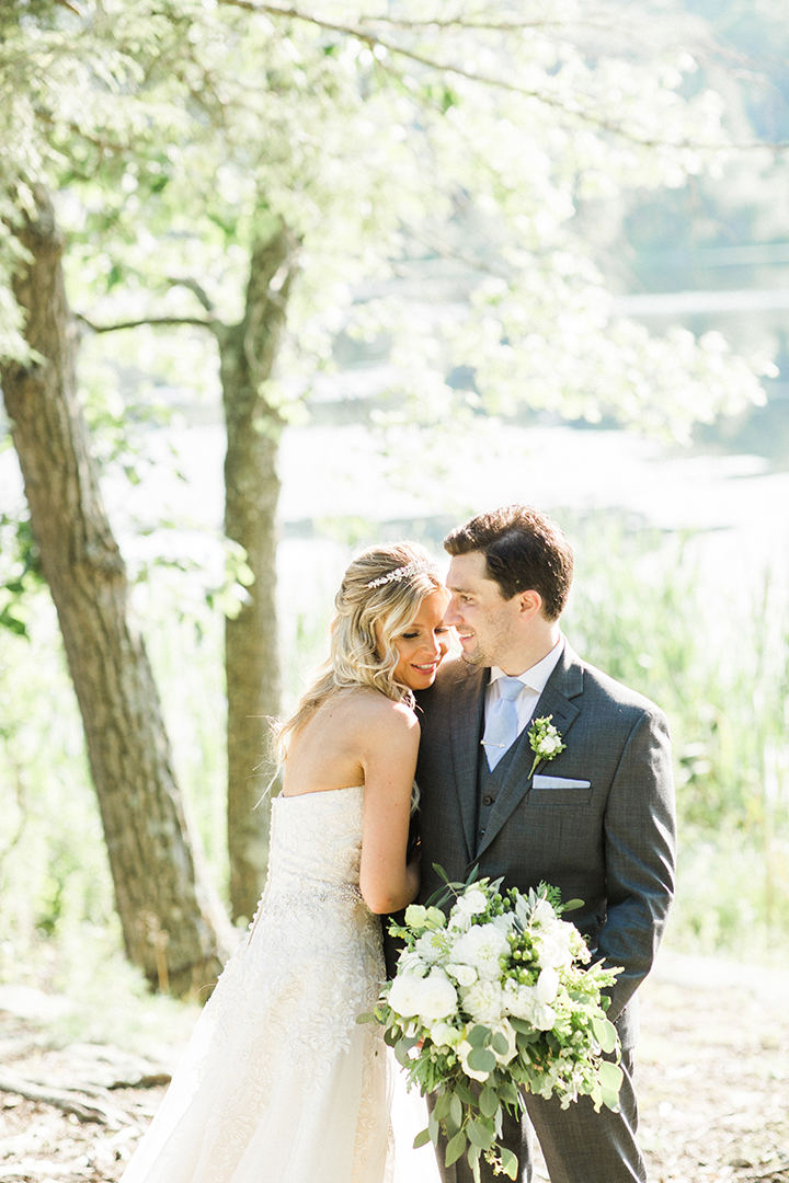 Sun-drenched July Wedding At Arrow Park