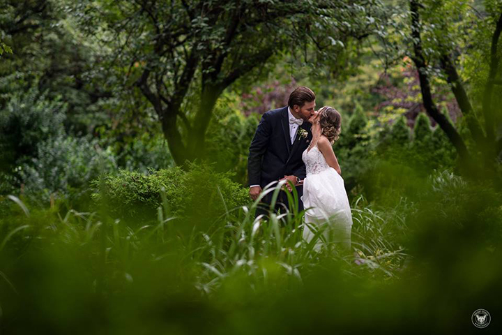 Rain Doesn't Put A Damper On This Late Summer Wedding