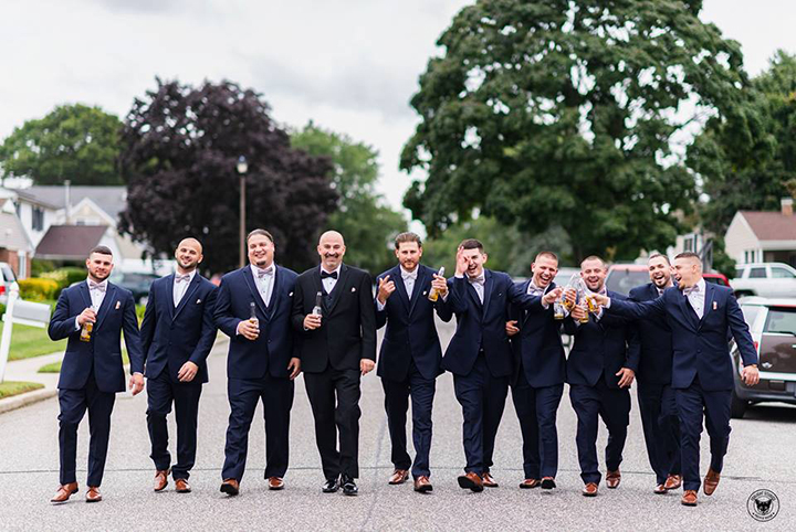 Rain Doesn't Put A Damper On This Late Summer Wedding