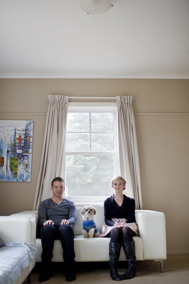 21 Oh So Adorable Engagement Photos with Dogs ~ we ♥ this! moncheribridals.com