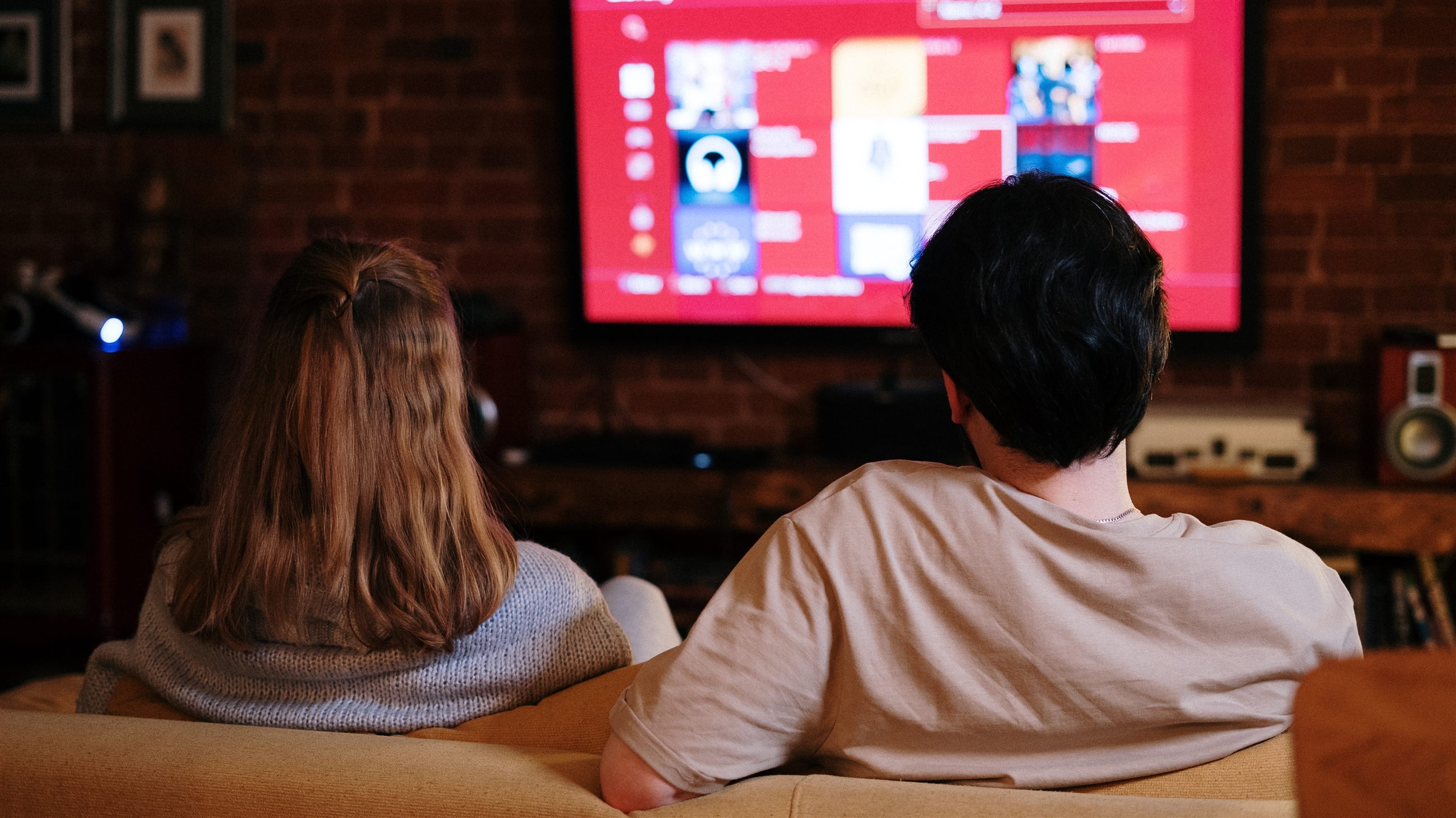 The Top 5 Must-Watch Wedding Reality TV Shows on Netflix Right Now Desktop Image