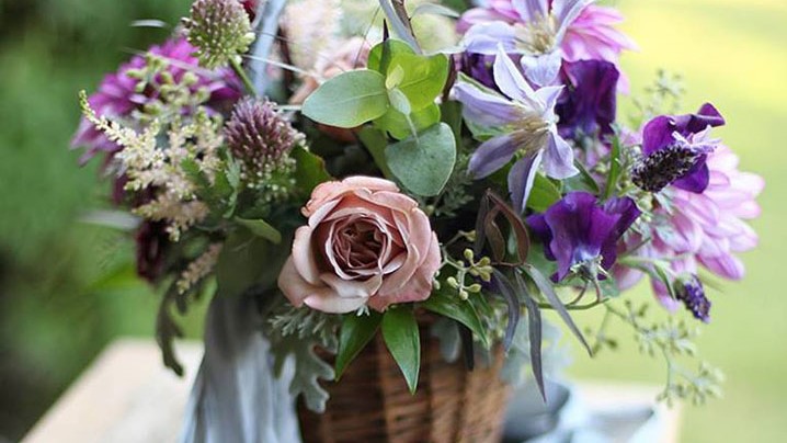 12 Flower Baskets Your Flower Girl Will Love Desktop Image