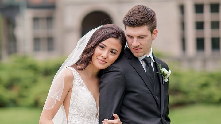 Most Beautiful Bride Wears Martin Thornburg "Jin" Part Two Desktop Image