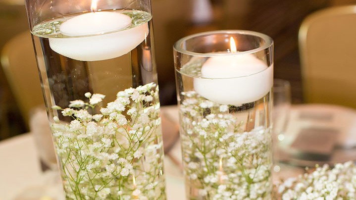 Submerged Baby's Breath for a Winter Wedding Desktop Image