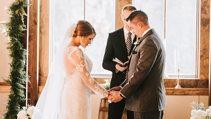 Woodland Inspired Wedding at Silver Oaks Chateau Desktop Image