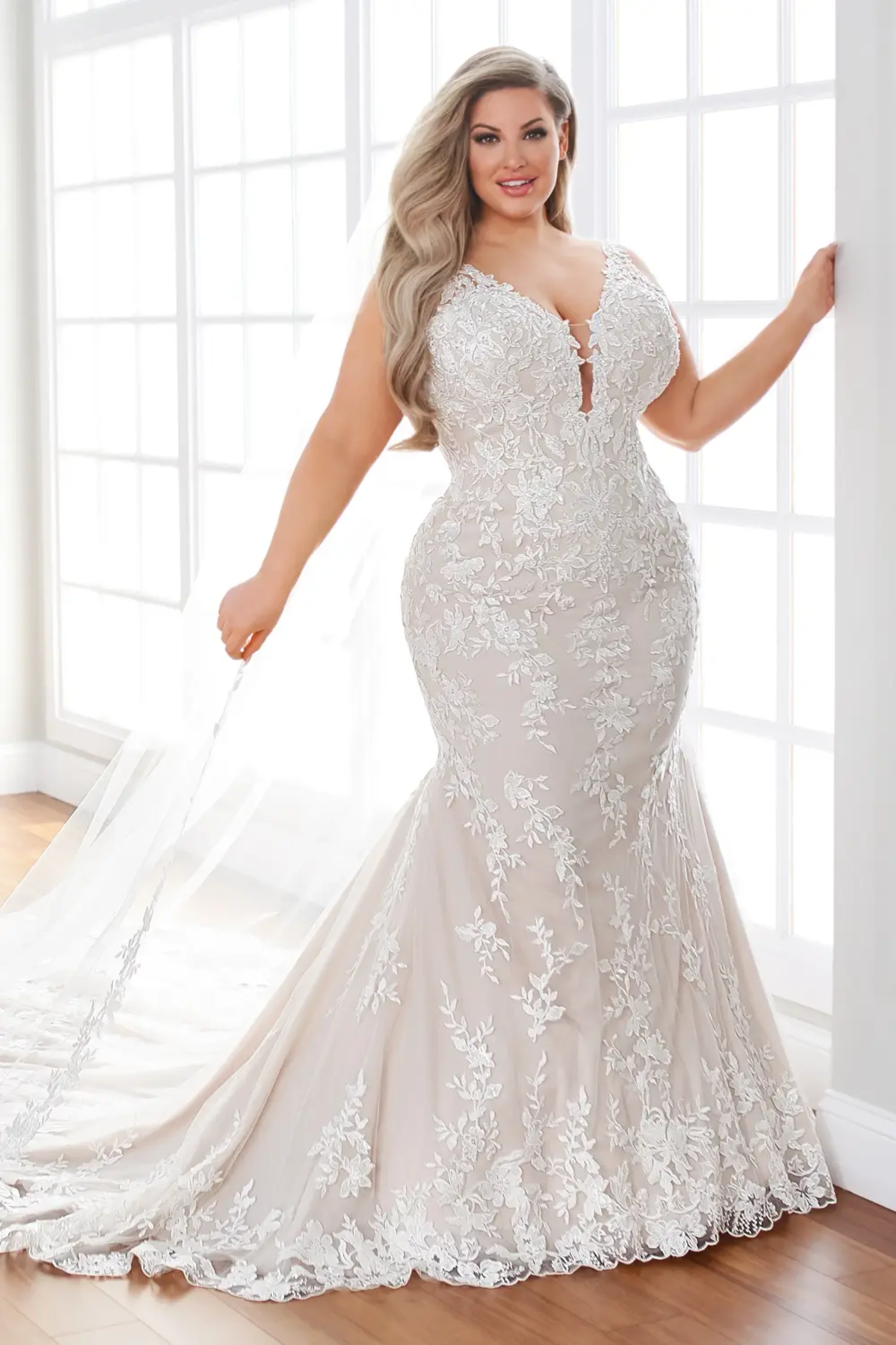 ワンピース S cutting lace dress theredthread Shelbi: Sleeveless Beaded Lace V-Neck Fit and Flare Wedding