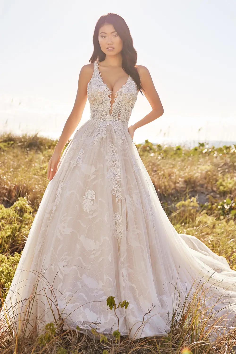 Formal Ball Gowns, Plus-Sized Ball Gowns
