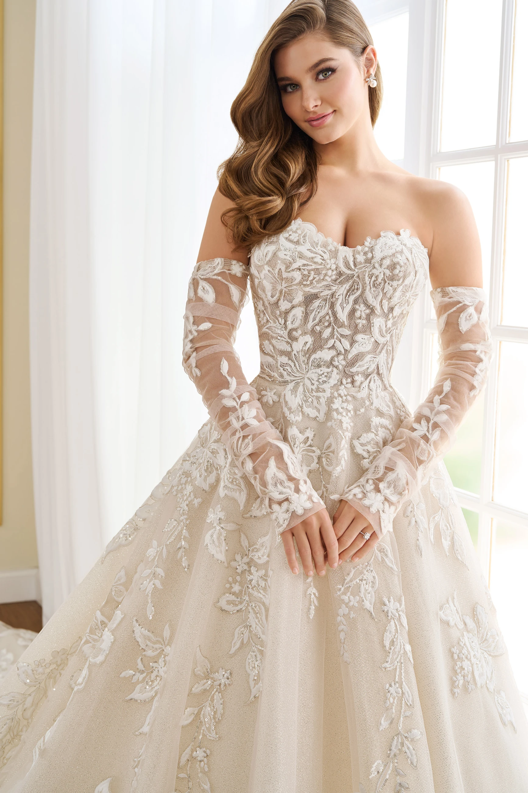 Ameri MEDI EMBROIDERY TULLE LACE DRESS AMERI MEDI EMBROIDERY TULLE